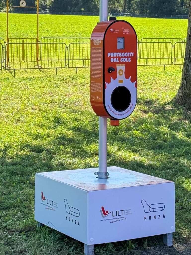 Sunscreen dispenser at Monza
